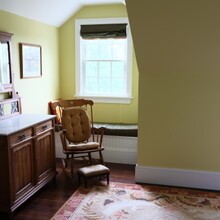 cottage room window seat